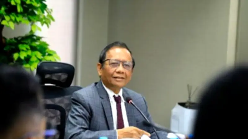 Mahfud MD Kenang Juwono Sudarsono: Ilmuwan Besar yang Santun dan Berwibawa