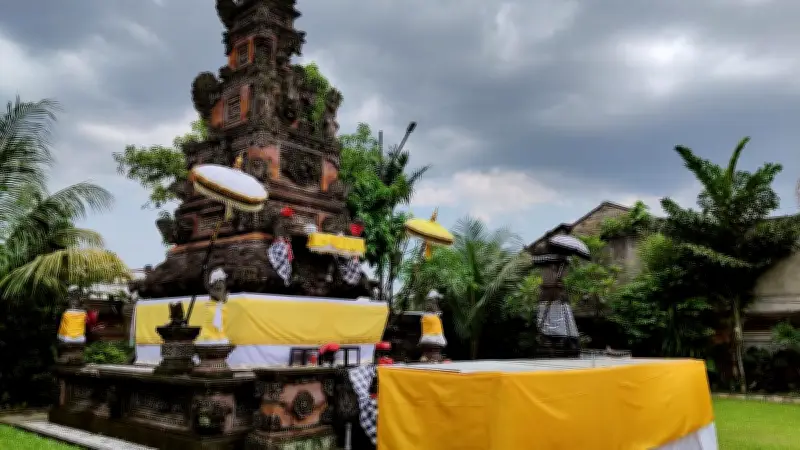 Makna Spiritual Bermalam di Pura Tri Bhuana Agung Depok Saat Nyepi