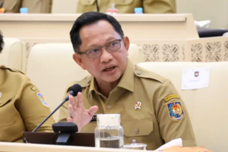 Mendagri Tito Karnavian Beri Strategi Daerah Cegah PHK PPPK Jelang Batas Belanja 2027