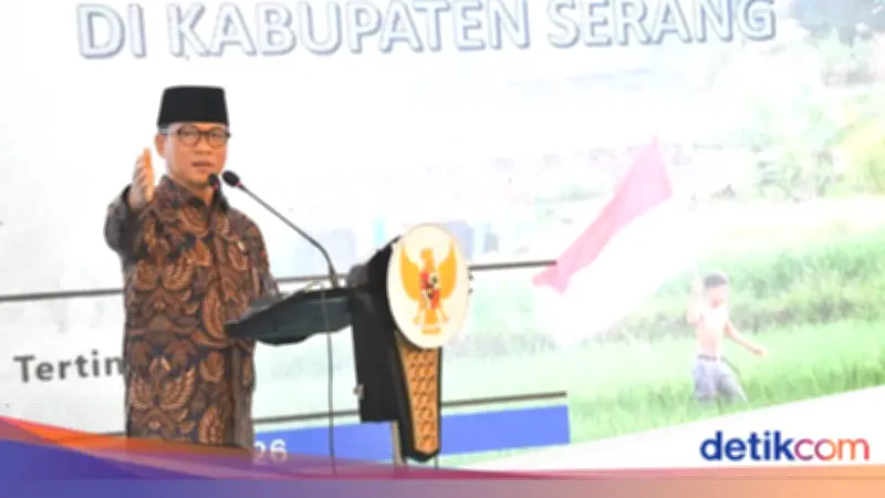 Mendes PDT Minta Pemutakhiran DTSEN Dilakukan Serius untuk Bansos Tepat Sasaran