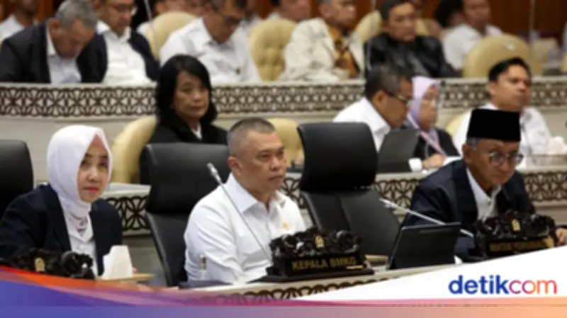 Menhub Ungkap Dua Faktor Utama Penyebab Tiket Pesawat Mahal