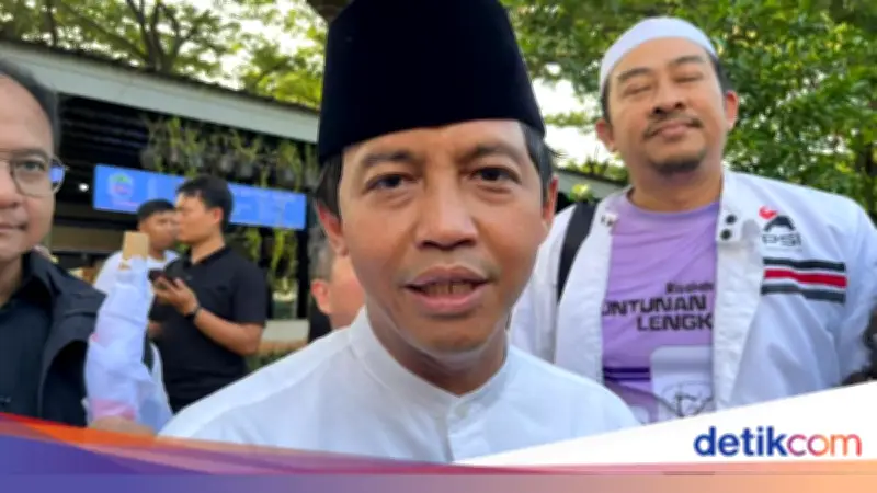 Menhut Raja Juli Antoni Siap Dukung Pemotongan Gaji Menteri Atas Keputusan Presiden