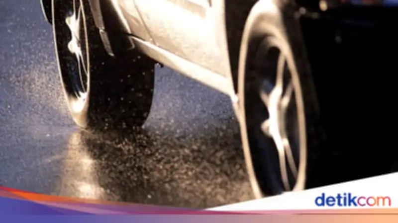 Mobil Tak Bertuan Viral Parkir 2 Minggu di Tangerang, Polisi Telusuri Devi Puspitasari