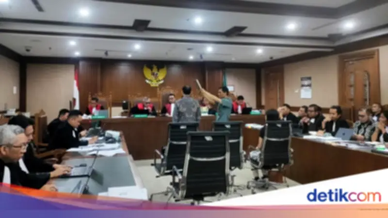 Nadiem Ceritakan Awal Mula Dirikan Gojek di Sidang Kasus Chromebook