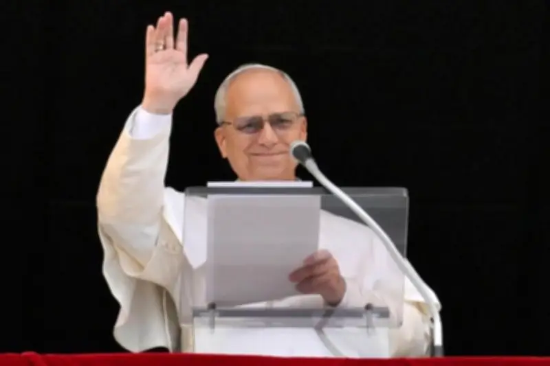 Paus Leo XIV Tegaskan Tuhan Raja Damai, Tolak Klaim Perang Dibenarkan