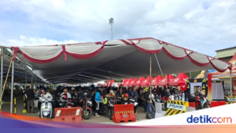 Pelabuhan Ciwandan Cilegon Dipadati Pemudik Motor, Jumlah Meningkat Signifikan