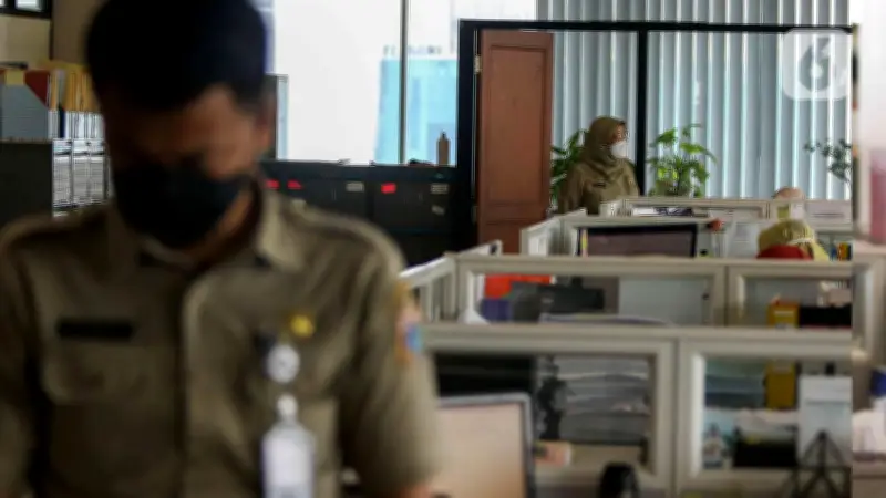 Pemerintah Kaji Efisiensi Anggaran ASN, Rekrutmen Baru Bakal Disesuaikan