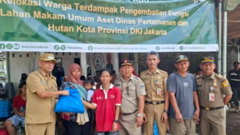 Pemkot Jakbar Relokasi 128 KK di Kalideres Akibat Pembukaan Makam Baru