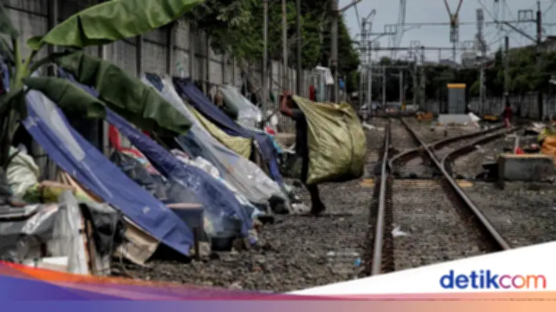 Pemprov DKI Siapkan Rusun untuk Relokasi Sementara Warga Bantaran Rel Senen