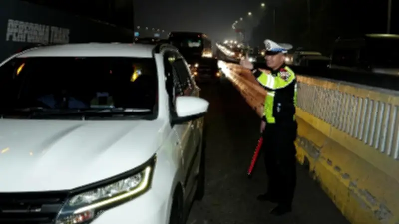 Pemudik Apresiasi Rekayasa Lalu Lintas One Way dan Contraflow Selama Mudik Lebaran 2026