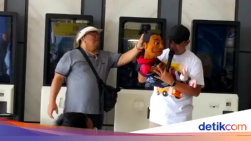 Pendongeng KPAI Hibur Anak Pemudik di Terminal Kampung Rambutan