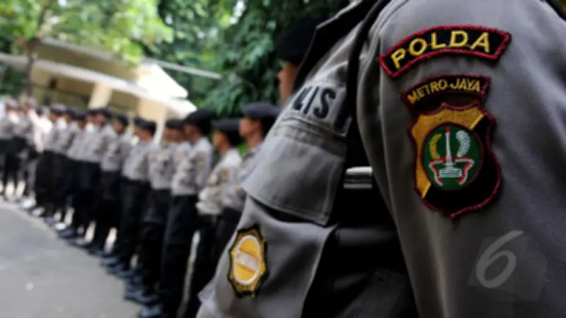 Polisi Bongkar Kios Diduga Jual Obat Keras di Pasar Rebo Usai Video Petasan Viral