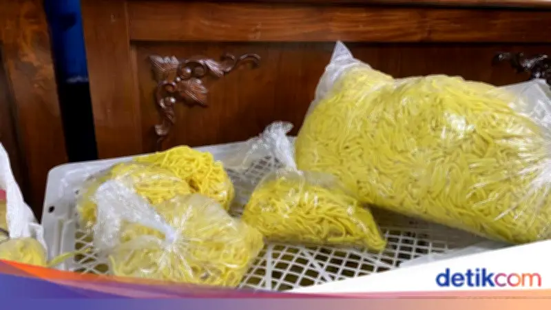 Polisi Bongkar Pabrik Mi Berformalin di Boyolali, Gunakan 'Ramuan Maut'