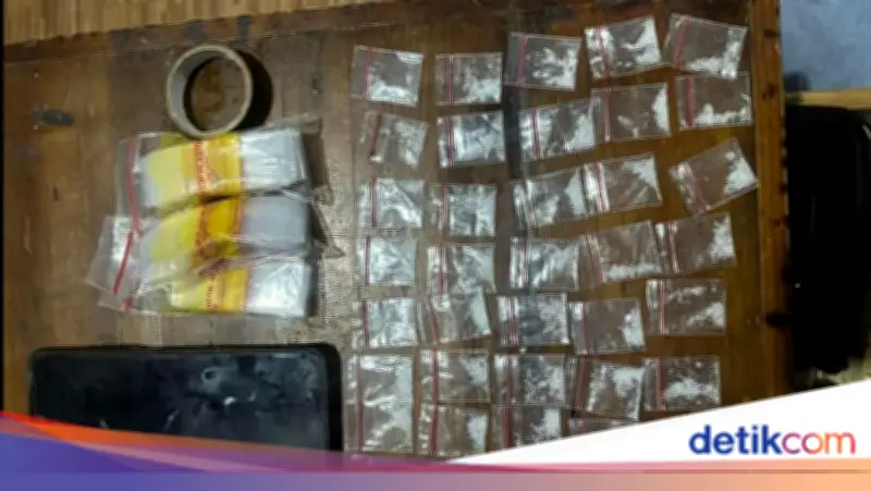 Polisi Bongkar Penyimpanan 40 Paket Sabu di Rumah Kosong di Serang