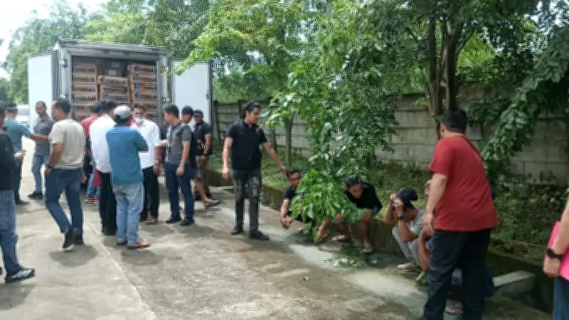 Polisi Gagalkan Peredaran 9 Ton Daging Beku Impor Kedaluwarsa Jelang Lebaran