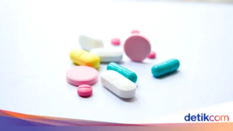 Polisi Gerebek 3 Toko di Jakarta Timur Diduga Jual Obat Keras Ilegal