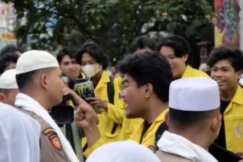 Polisi Klaim Mahasiswa Provokasi Saat Demo UI, Universitas Bantah