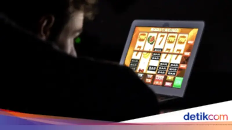 Polisi Ungkap Modus Scam Baru: QR Code Judi Online di Warkop dan Parkiran