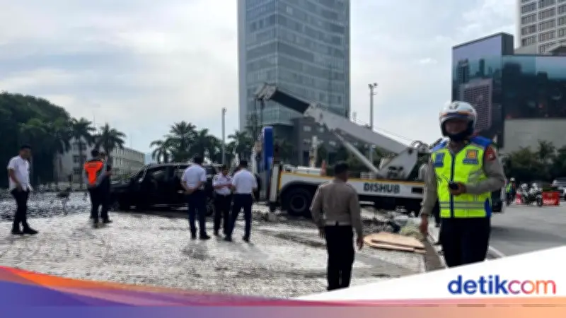 Polisi Ungkap Penyebab Pengemudi BYD Nyebur ke Kolam Bundaran HI