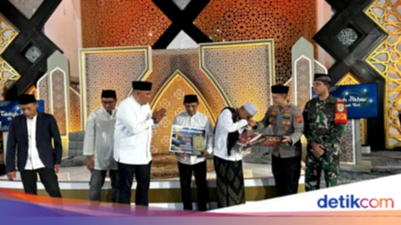 Polres Bogor Wakafkan 2.000 Al-Quran dalam Peringatan Nuzulul Quran