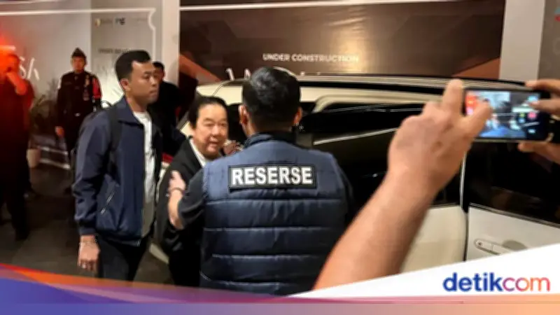Polri Bekuk Buron Interpol Jimmy Lie di Malaysia dalam Kasus Suap PTSL Tangerang