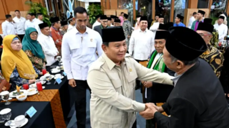 Prabowo Jelaskan Kebijakan Luar Negeri ke Ulama dan Ormas Islam di Istana
