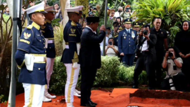 Prabowo Kenang Try Sutrisno: Prajurit Sejati dan Pemimpin Sederhana yang Dikabarkan Meninggal Dunia