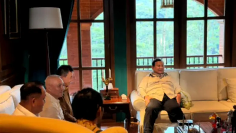 Prabowo Subianto Silaturahmi dengan Mantan Ajudan dan Pengawal di Hambalang