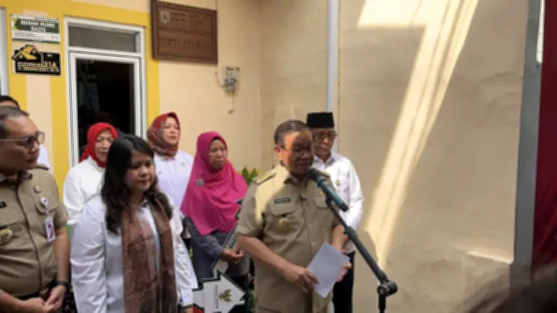 Pramono Anung Serahkan 26 Rumah Hasil Bedah, Anggaran Rp 55 Juta Per Unit