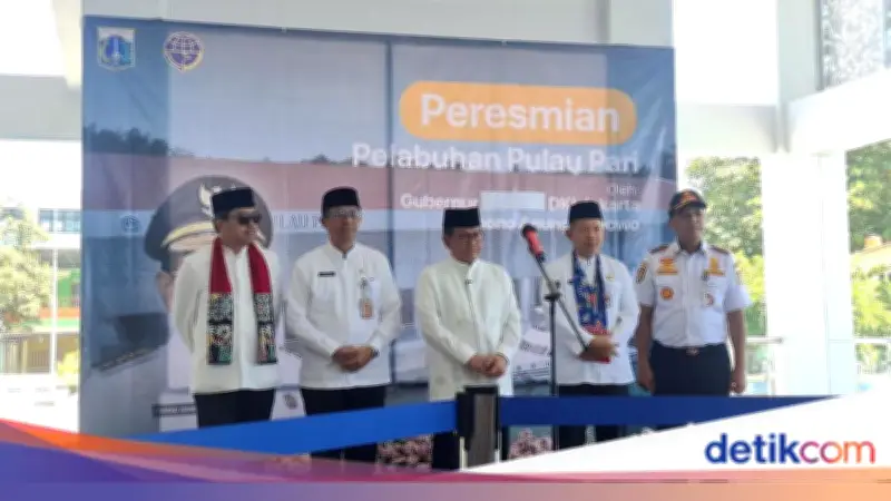 Pramono Resmikan Revitalisasi Dermaga Pulau Pari untuk Tingkatkan Mobilitas Warga