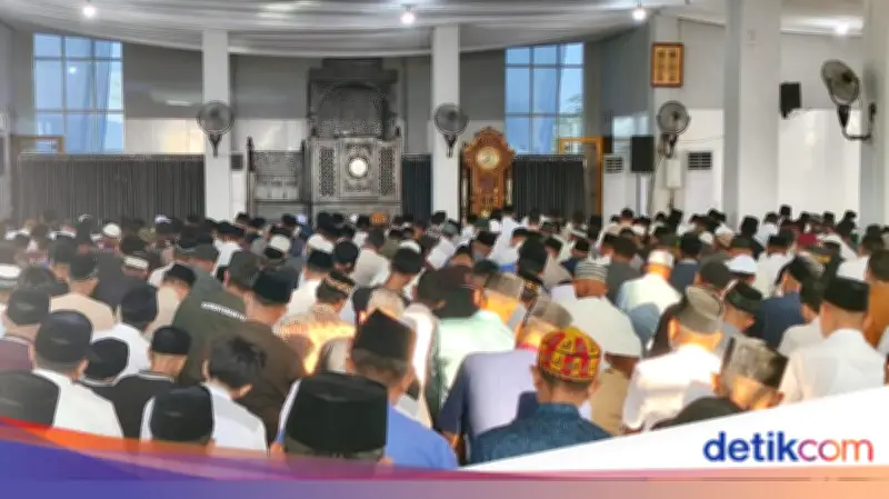 Presiden Prabowo Salat Idul Fitri di Aceh Tamiang, Bentuk Solidaritas untuk Korban Banjir