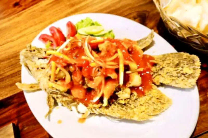 Resep Gurame Goreng Saus Asam Manis, Menu Buka Puasa yang Menggugah Selera