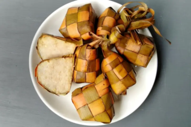 Resep Kari Ayam Bumbu Rempah, Sajian Lezat untuk Ketupat Lebaran
