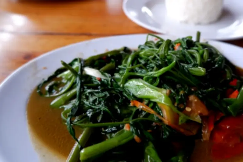 Resep Tumis Kangkung Belacan ala Restoran, Gurih dan Praktis untuk Menu Harian