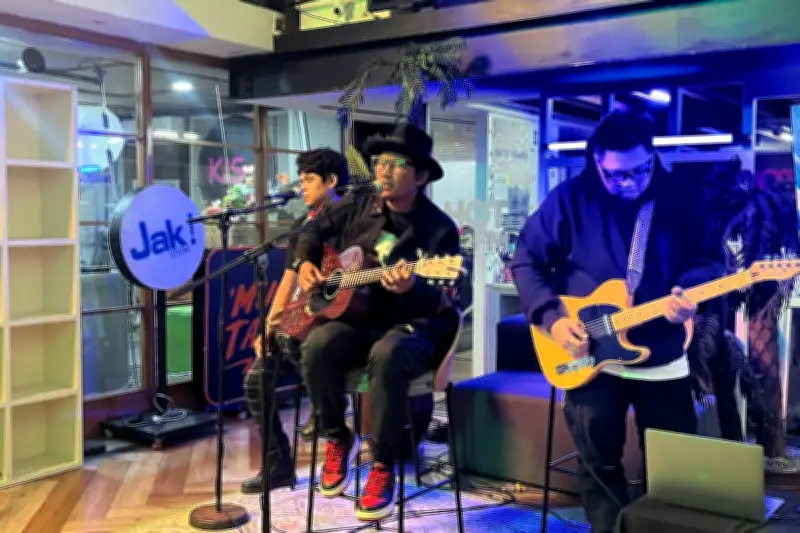 Sandy Canester Rilis Lagu 'Pohon', Refleksi Lingkungan dan Hubungan Manusia