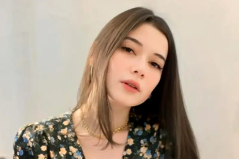 Selebgram Iris Wullur Akan Tutup Akun Instagram @iriswullur_ dan Pindah ke Akun Baru