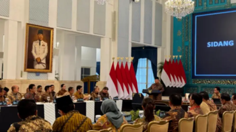 Seskab Teddy: Prabowo Gelar Sidang Kabinet Bahas Persiapan Lebaran Sore Ini, Diawali Bayar Zakat