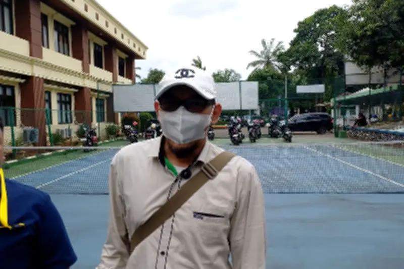 Suami Mpok Alpa Jalani Puasa dan Lebaran Pertama Tanpa Sang Istri