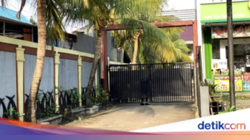 Suasana Rumah Yaqut Usai Status Tahanan Rumah, Eks Penyidik Kritik Keras KPK