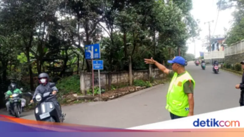 Supeltas, Pahlawan Lalu Lintas di Jalur Alternatif Puncak Bogor