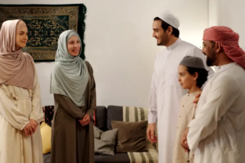 Tips Psikolog Hadapi Pertanyaan 'Kapan Nikah?' Saat Lebaran