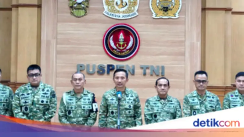 TNI Gelar Jumpa Pers, Tegaskan Revitalisasi Internal dan Sanksi Tegas untuk Prajurit Pelanggar Hukum