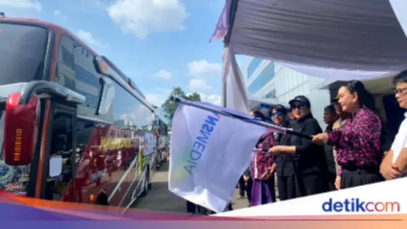 Transmedia Gelar Mudik Gratis ke-11, 540 Karyawan Diberangkatkan ke 40 Titik