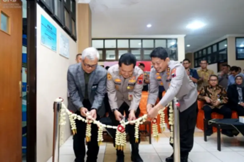 UNS Resmikan Pusat Studi Kepolisian, Kolaborasi dengan Polda Jateng
