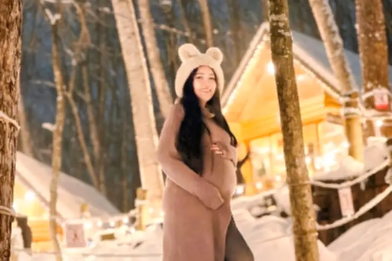 Via Vallen Ungkap Momen Menegangkan Rahim Hampir Robek Saat Lahiran Putri Kedua