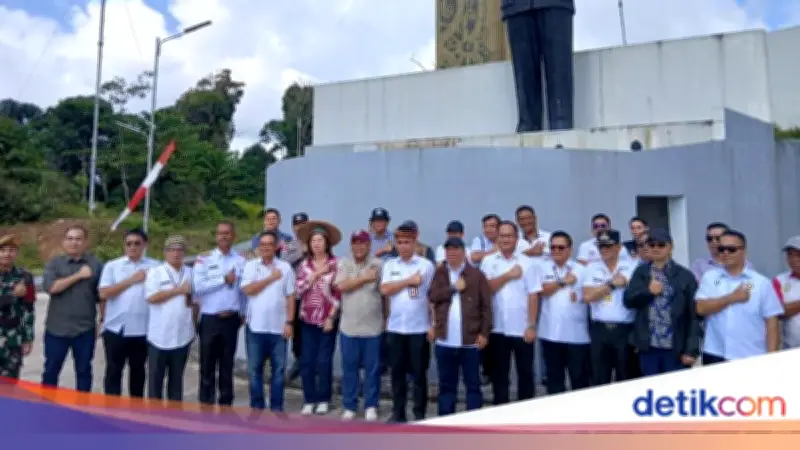 Wakil Menteri Digital Sarawak Kunjungi PLBN Long Nawang, Bahas Sinergi RI-Malaysia