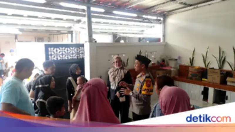 Warga Tenjo Bogor Geruduk Rumah Terduga Pelaku Investasi Sembako Bodong