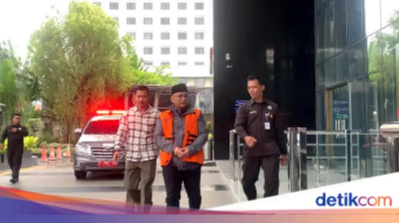 Yaqut Cholil Qoumas Kembali Ditahan KPK Usai Singkat Jadi Tahanan Rumah