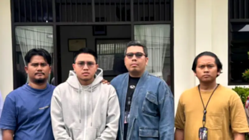 YouTuber Bigmo dan Resbob Ditetapkan Tersangka Kasus Dugaan Fitnah Azizah Salsha