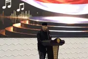 Ahmad Dhani Bocorkan Rencana Pernikahan El Rumi dan Syifa Hadju di Akhir April 2026
